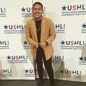 Meet your Posher, Anna